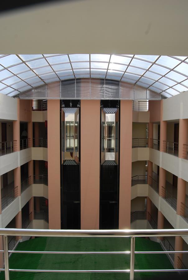 Hotel Sree Gokulam Sabari Chavakkad Zewnętrze zdjęcie